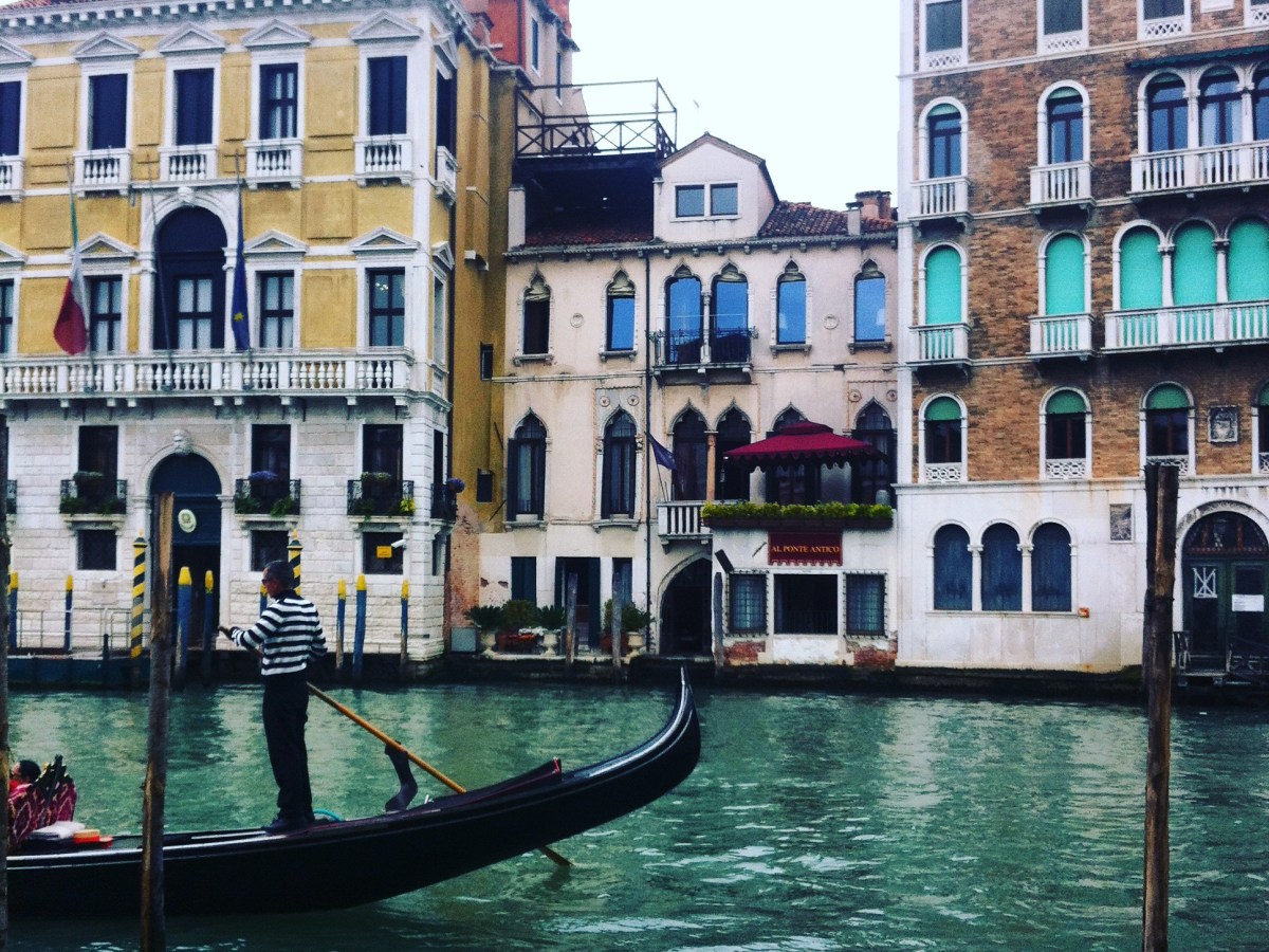 Top 6 best juicy fragrances for languid summer&nbsp;days